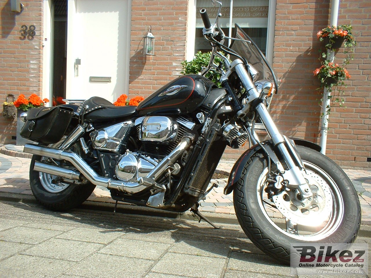 Big  vz 800 marauder picture and wallpaper from Bikez.com